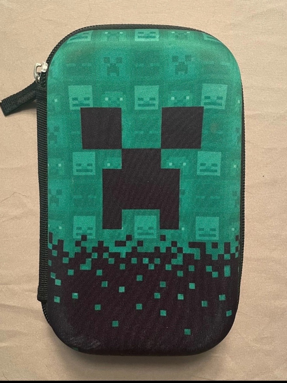 Minecraft Green Pixel Creeper Protective Carrying Case